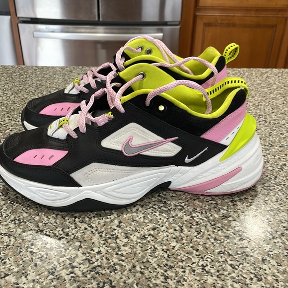 Nike sneakers - Picture 2 of 6